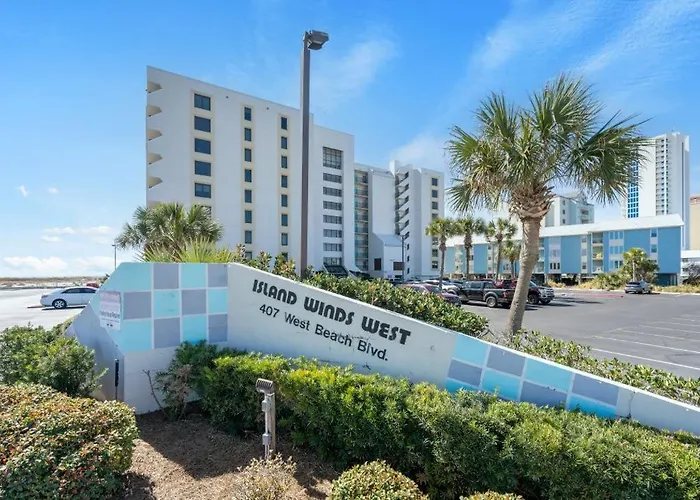 Island Winds 376 By Youngs Suncoast